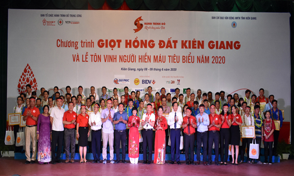 Kiên Giang: Tôn vinh người hiến máu tiêu biểu năm 2020