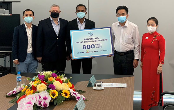Bình Dương: Tiếp nhận hàng hóa trị giá trên 800 triệu đồng của Công ty P&G Việt Nam 