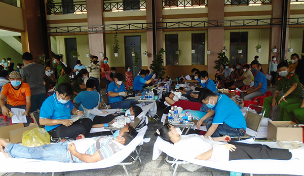 Phú Giáo (Bình Dương): Hơn 350 người tham gia hiến máu tình nguyện, đợt 2, năm 2022