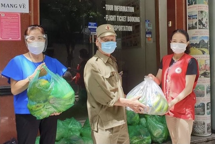 Hạ Hòa (Phú Thọ): Hơn 5 tấn hàng gửi đến người dân gặp khó khăn do dịch bệnh Covid -19 trên địa bàn thành phố Hà Nội