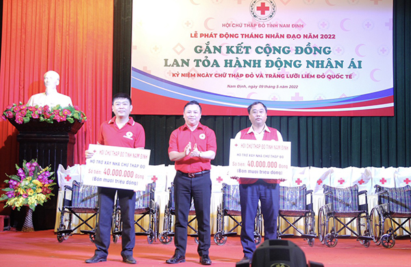 Hội Chữ thập đỏ tỉnh Nam Định: Phát động Tháng Nhân đạo năm 2022