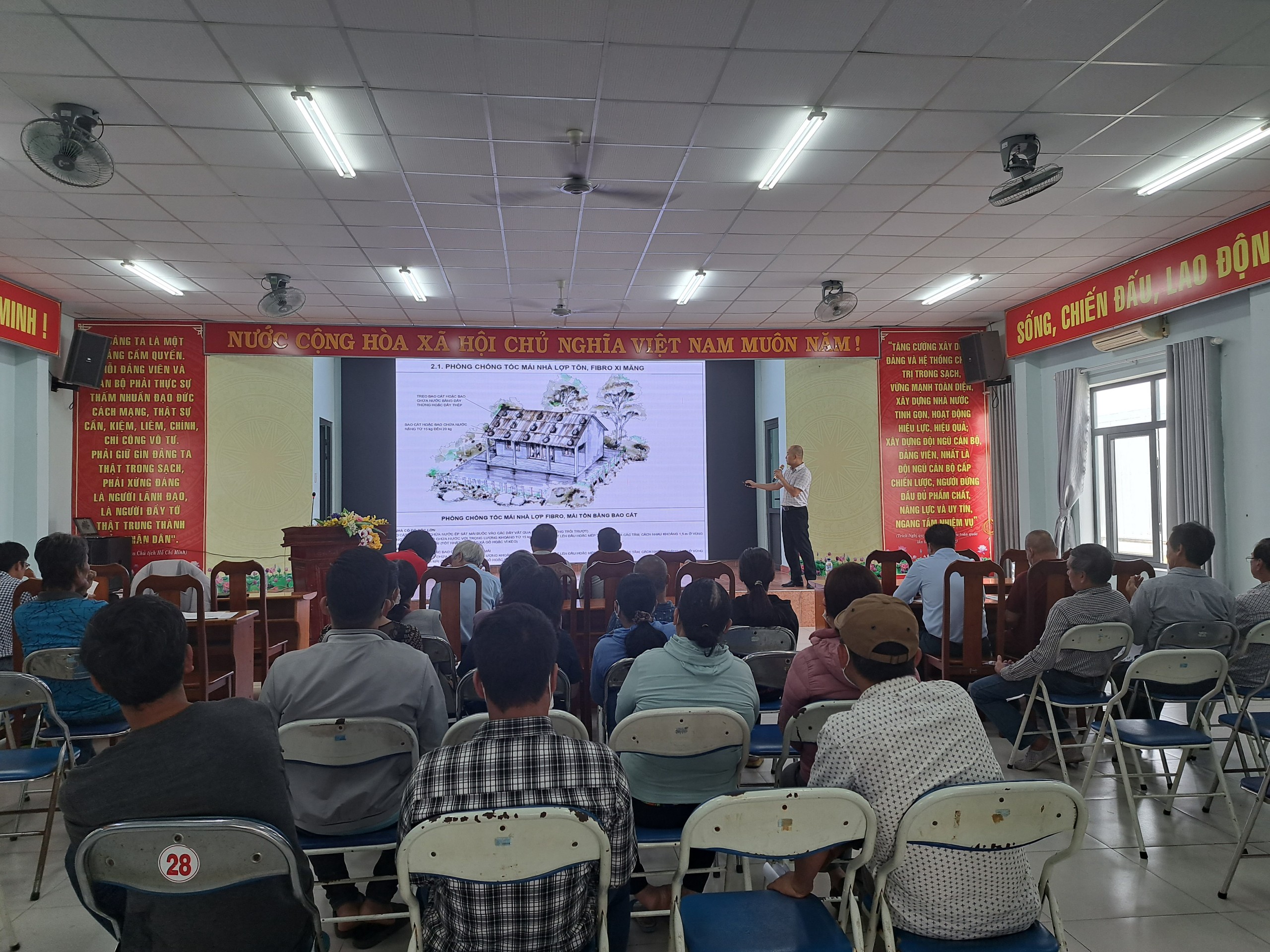 Đà Nẵng: Tổ chức tập huấn hỗ trợ kỹ thuật nhà an toàn
