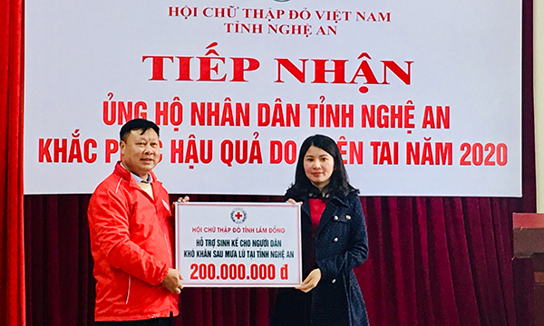 Lâm Đồng: Hỗ trợ nhân dân vùng lũ Nghệ An 200 triệu đồng