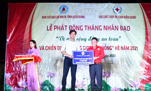 Kiên Giang: “Tháng Nhân đạo” xây dựng nhiều công trình dân sinh cho người dân