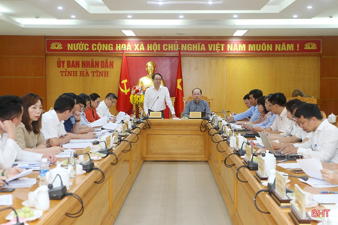 Thứ trưởng Bộ Nội vụ đánh giá cao việc thực hiện Luật Hoạt động Chữ thập đỏ tại Hà Tĩnh