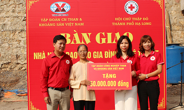 Quảng Ninh: Chung tay xây dựng nhà nhân đạo