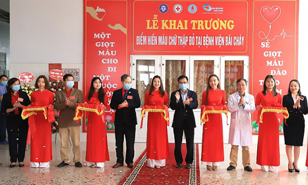 Quảng Ninh: Khai trương điểm hiến máu Chữ thập đỏ tại Bệnh viện Bãi Cháy