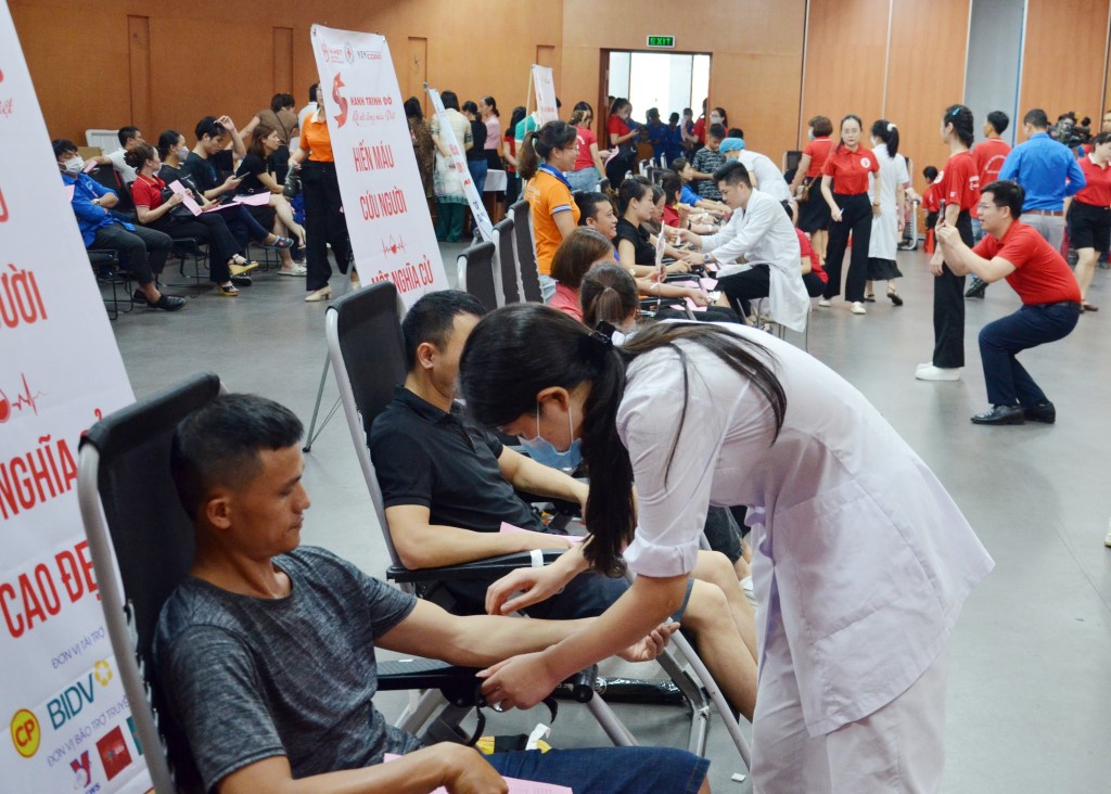 HỘI CHỮ THẬP ĐỎ VIỆT NAM