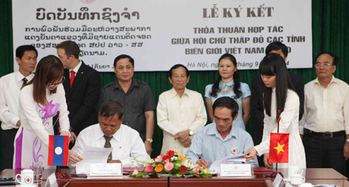 HỘI CHỮ THẬP ĐỎ VIỆT NAM