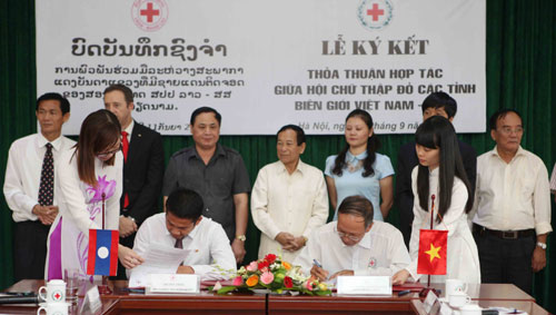 HỘI CHỮ THẬP ĐỎ VIỆT NAM