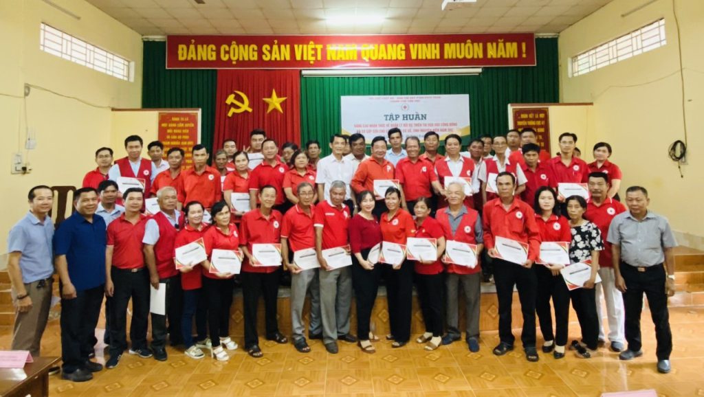 HỘI CHỮ THẬP ĐỎ VIỆT NAM
