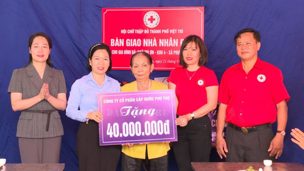 HỘI CHỮ THẬP ĐỎ VIỆT NAM