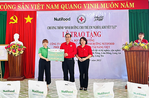 HỘI CHỮ THẬP ĐỎ VIỆT NAM