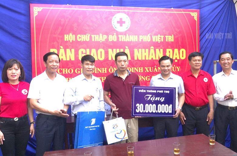 HỘI CHỮ THẬP ĐỎ VIỆT NAM