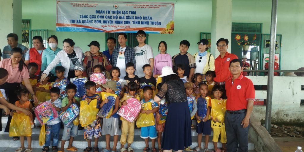 HỘI CHỮ THẬP ĐỎ VIỆT NAM