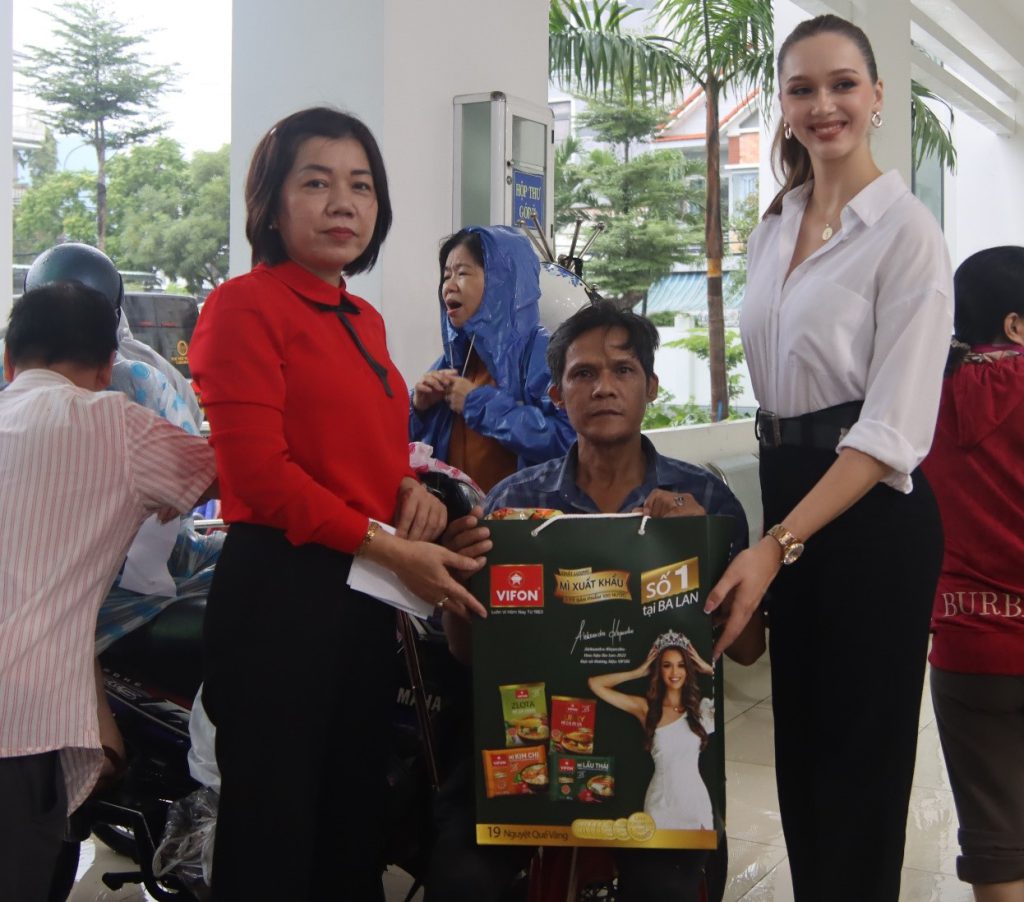 HỘI CHỮ THẬP ĐỎ VIỆT NAM