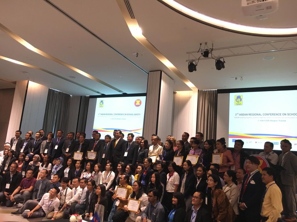 HỘI CHỮ THẬP ĐỎ VIỆT NAM