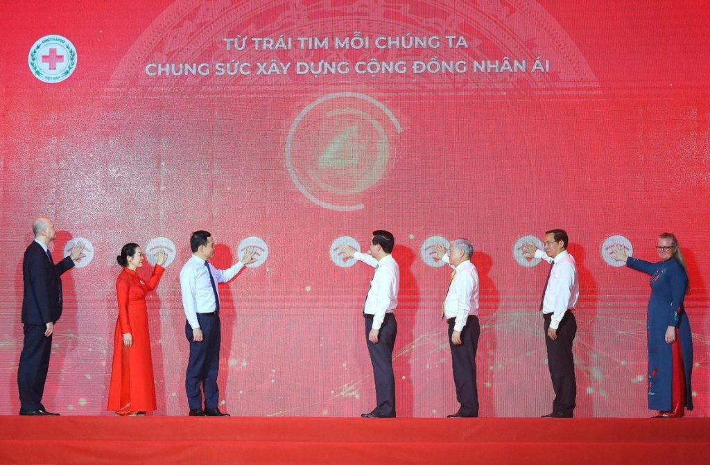 HỘI CHỮ THẬP ĐỎ VIỆT NAM
