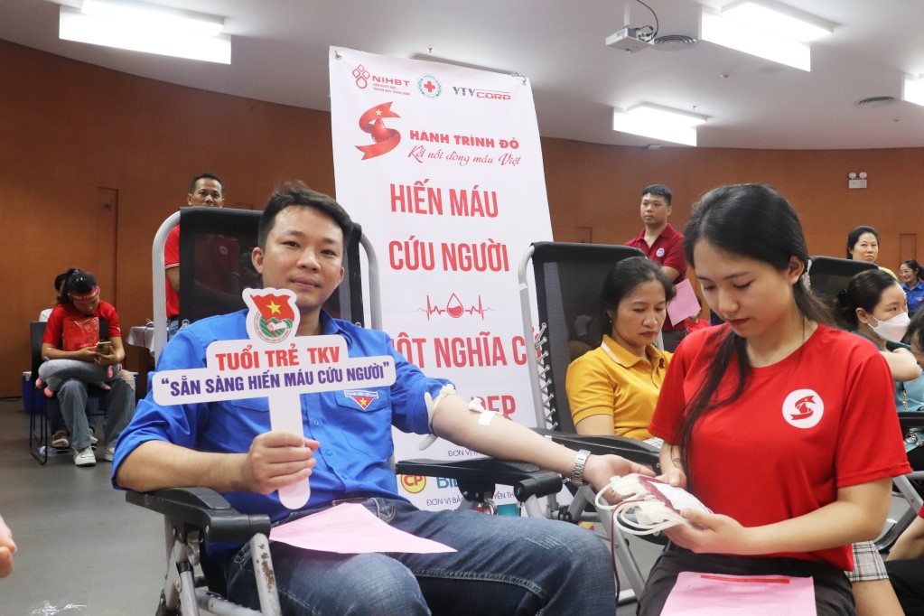 HỘI CHỮ THẬP ĐỎ VIỆT NAM