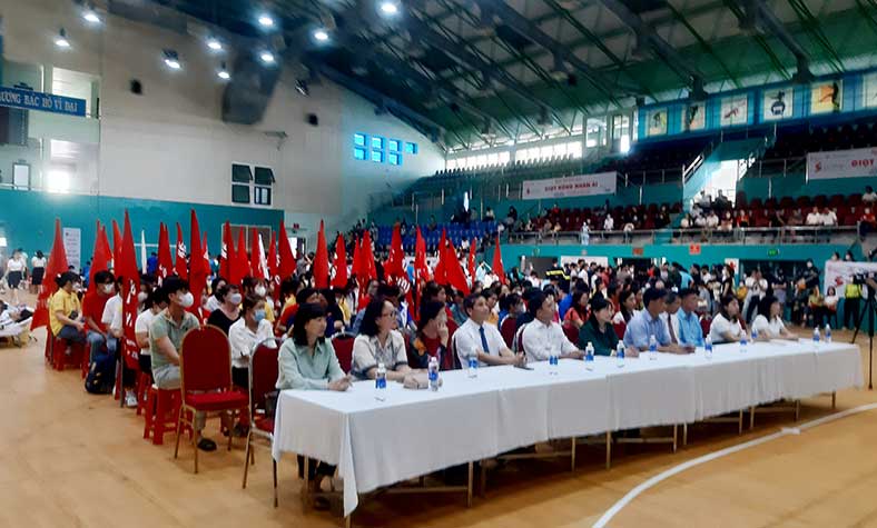 HỘI CHỮ THẬP ĐỎ VIỆT NAM