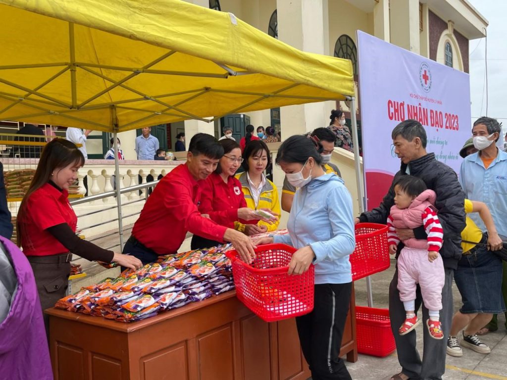 HỘI CHỮ THẬP ĐỎ VIỆT NAM