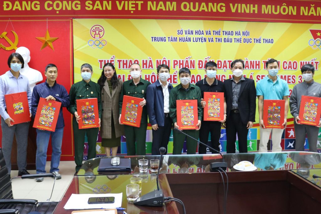 HỘI CHỮ THẬP ĐỎ VIỆT NAM