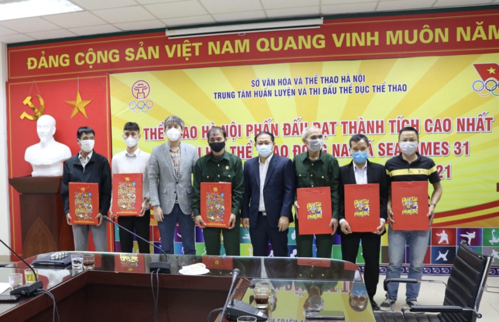 HỘI CHỮ THẬP ĐỎ VIỆT NAM