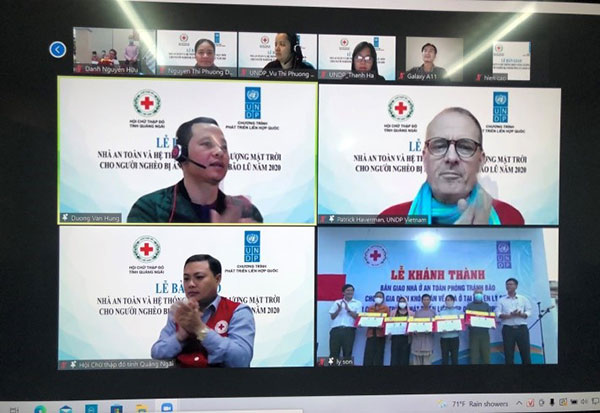 HỘI CHỮ THẬP ĐỎ VIỆT NAM