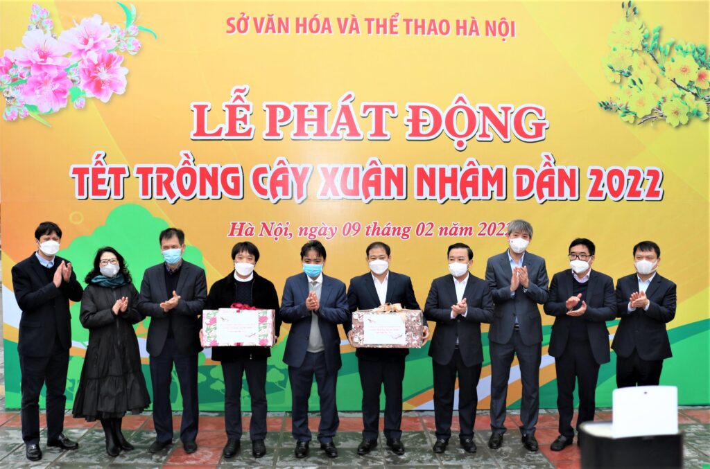 HỘI CHỮ THẬP ĐỎ VIỆT NAM