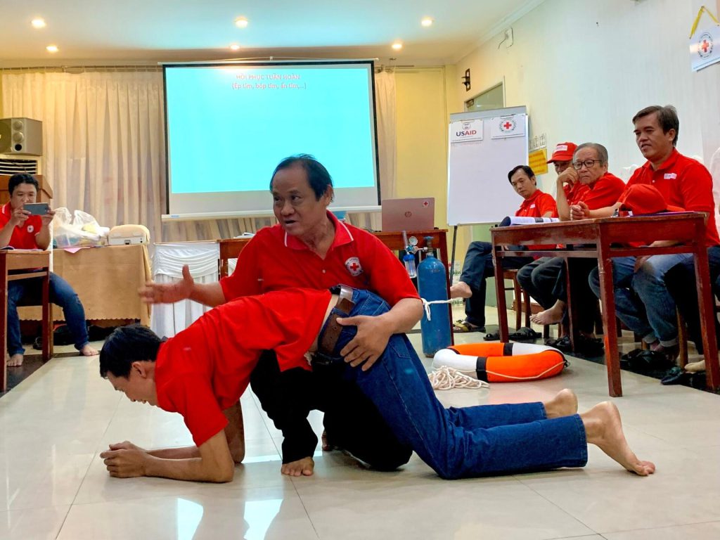 HỘI CHỮ THẬP ĐỎ VIỆT NAM