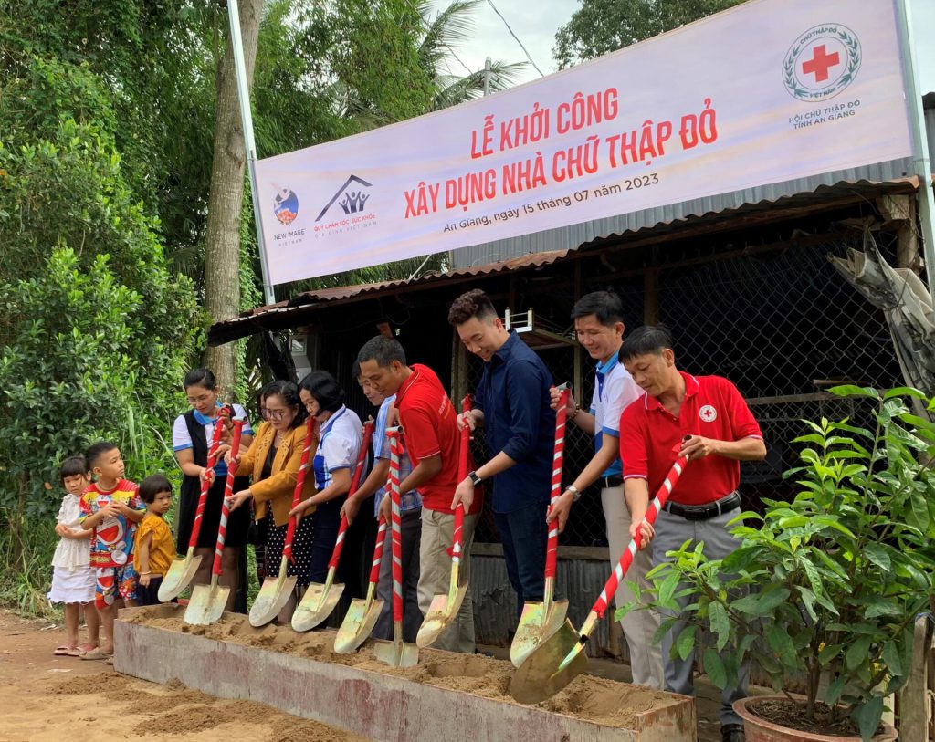 HỘI CHỮ THẬP ĐỎ VIỆT NAM