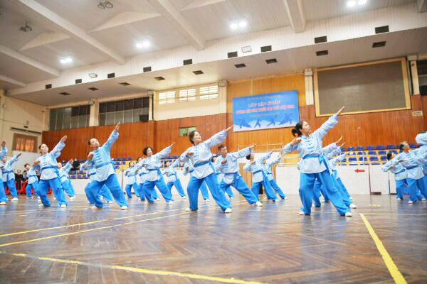 HỘI CHỮ THẬP ĐỎ VIỆT NAM