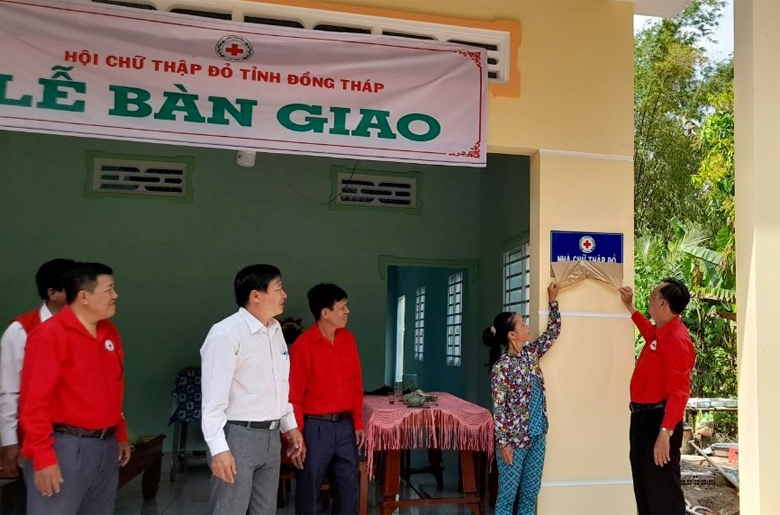 HỘI CHỮ THẬP ĐỎ VIỆT NAM