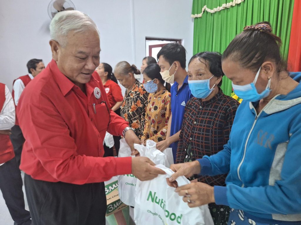 HỘI CHỮ THẬP ĐỎ VIỆT NAM