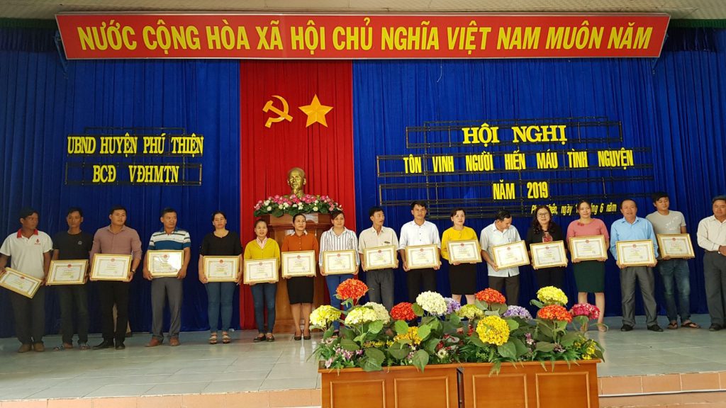 HỘI CHỮ THẬP ĐỎ VIỆT NAM