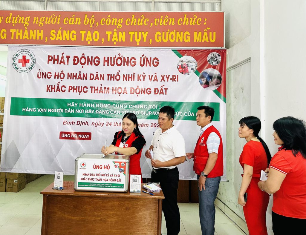 HỘI CHỮ THẬP ĐỎ VIỆT NAM