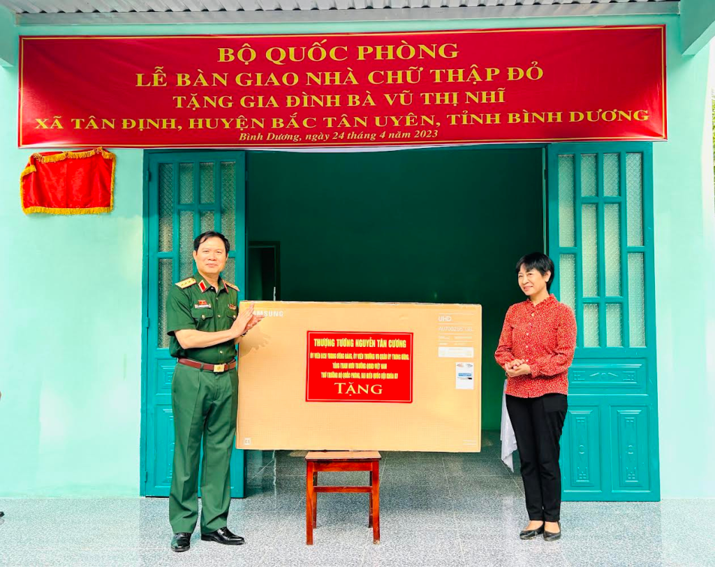 HỘI CHỮ THẬP ĐỎ VIỆT NAM