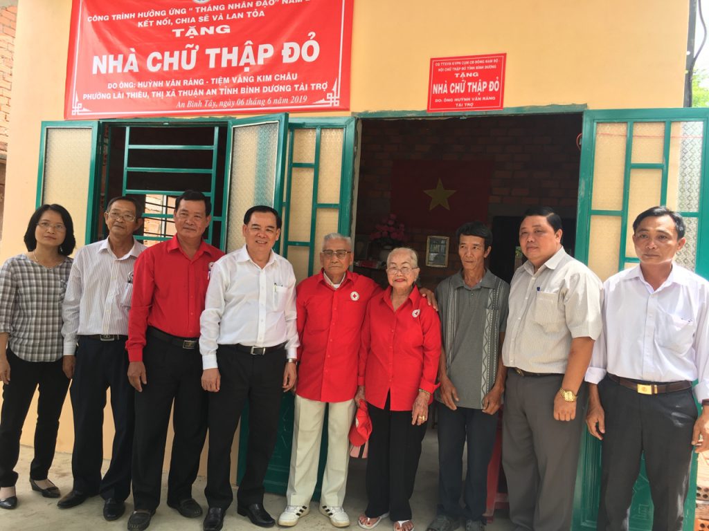 HỘI CHỮ THẬP ĐỎ VIỆT NAM