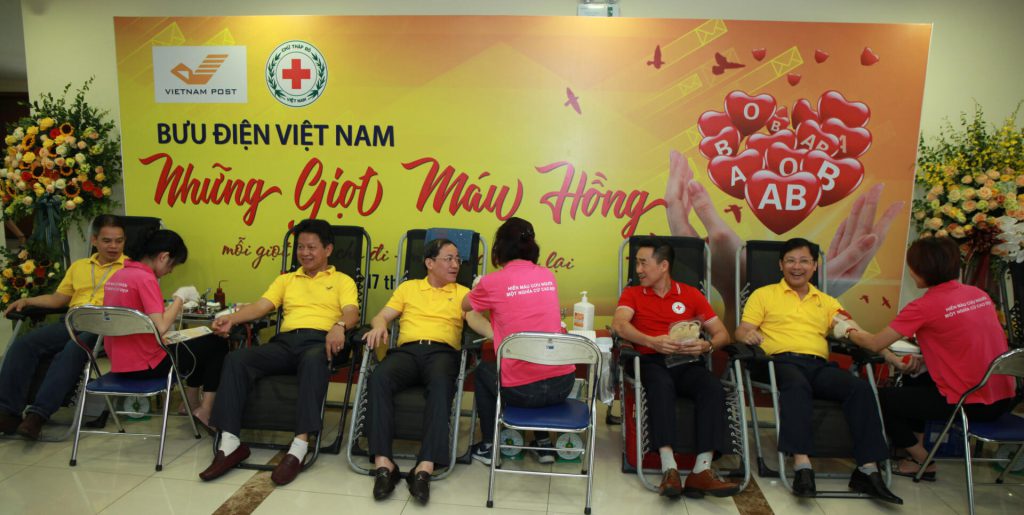 HỘI CHỮ THẬP ĐỎ VIỆT NAM