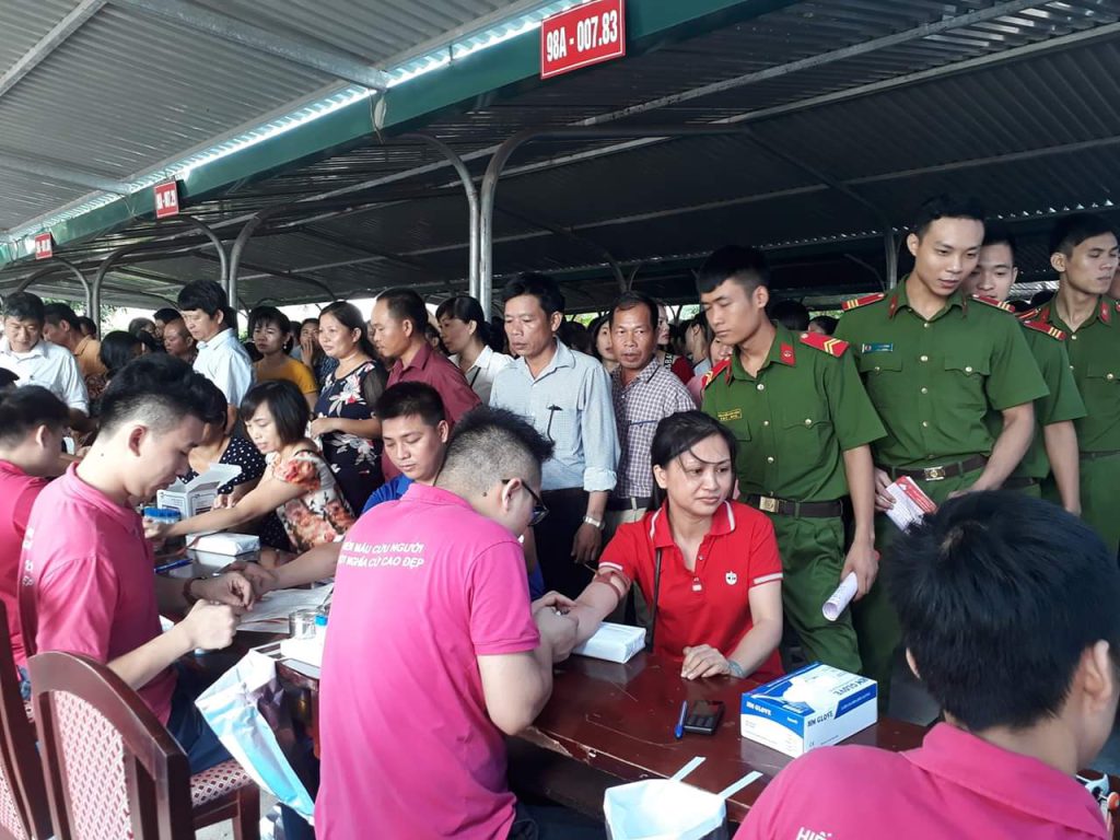 HỘI CHỮ THẬP ĐỎ VIỆT NAM