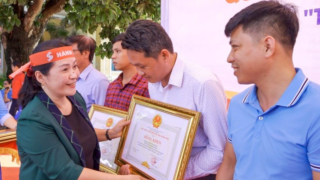 HỘI CHỮ THẬP ĐỎ VIỆT NAM