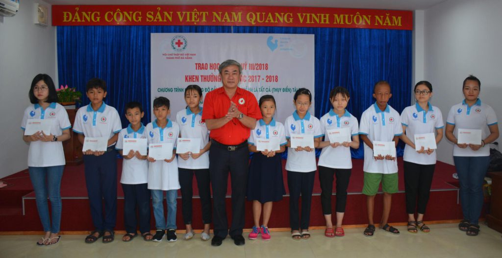 HỘI CHỮ THẬP ĐỎ VIỆT NAM