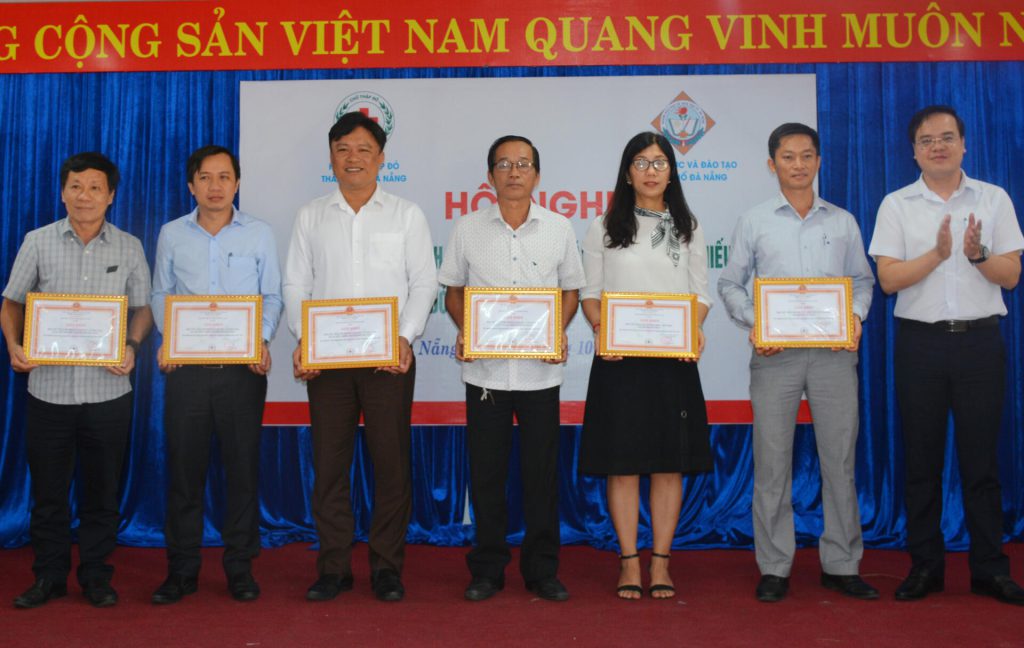 HỘI CHỮ THẬP ĐỎ VIỆT NAM