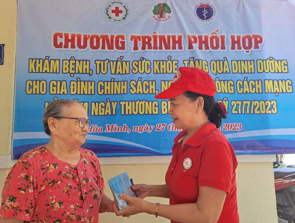 HỘI CHỮ THẬP ĐỎ VIỆT NAM