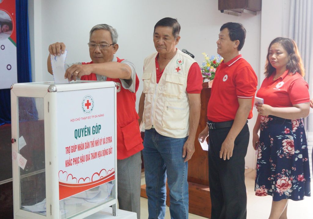 HỘI CHỮ THẬP ĐỎ VIỆT NAM
