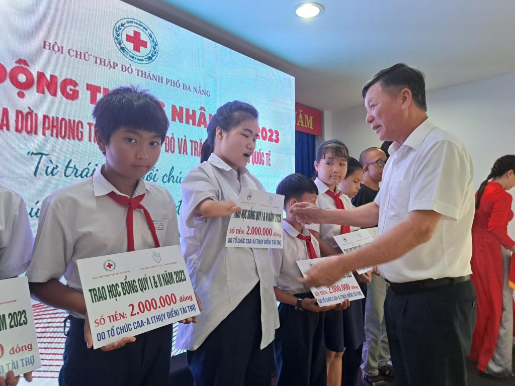HỘI CHỮ THẬP ĐỎ VIỆT NAM