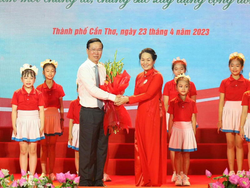 HỘI CHỮ THẬP ĐỎ VIỆT NAM