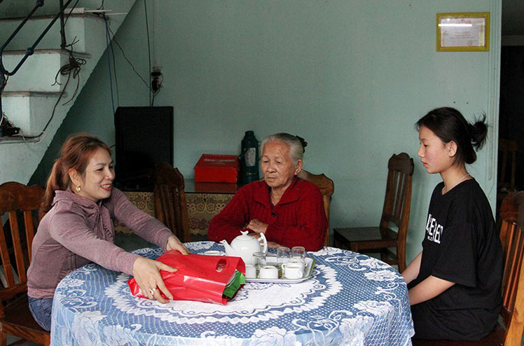 HỘI CHỮ THẬP ĐỎ VIỆT NAM