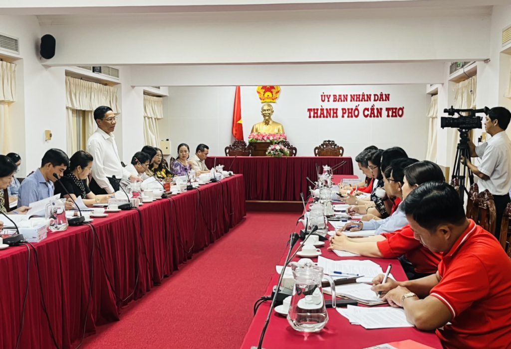 HỘI CHỮ THẬP ĐỎ VIỆT NAM