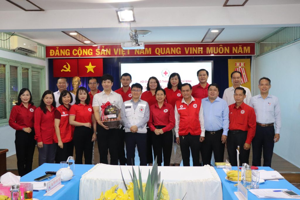 HỘI CHỮ THẬP ĐỎ VIỆT NAM